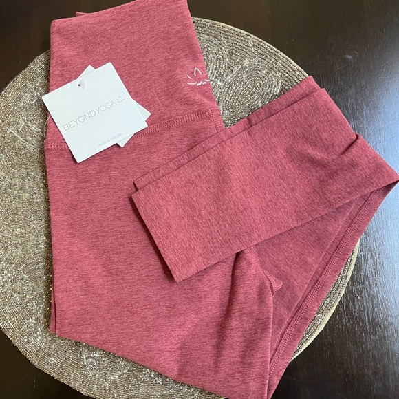 Beyond Yoga Spacedye Caught in the Midi HW Legging - Picture 4 of 6